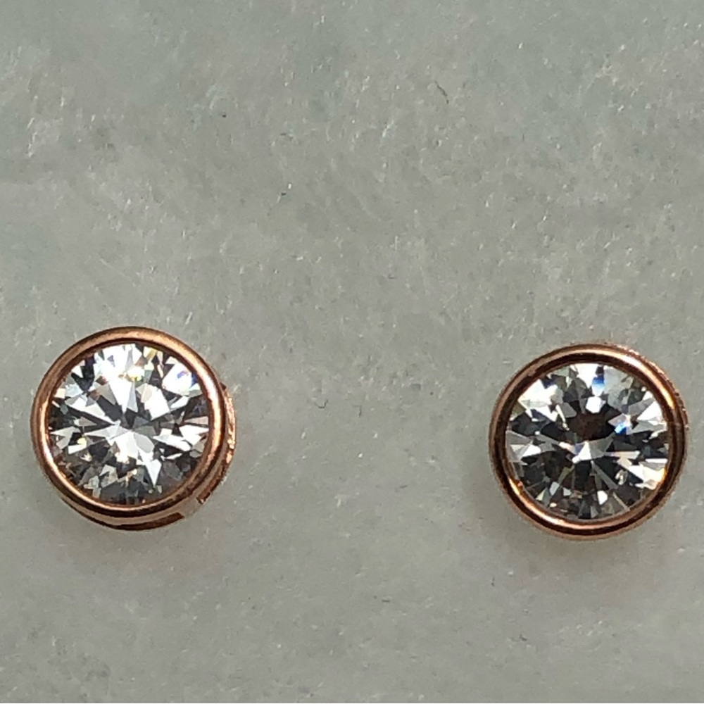 Stud Earrings Solid 10k Rose Gold missing back 1.76g